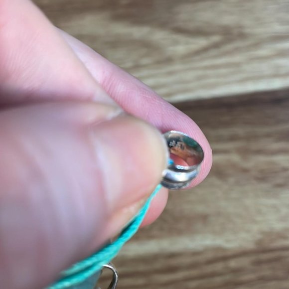 Gorgeous Large Shimmery Teal Aventurine Stone in a Sterling Silver Pendent Setti - Picture 3 of 3